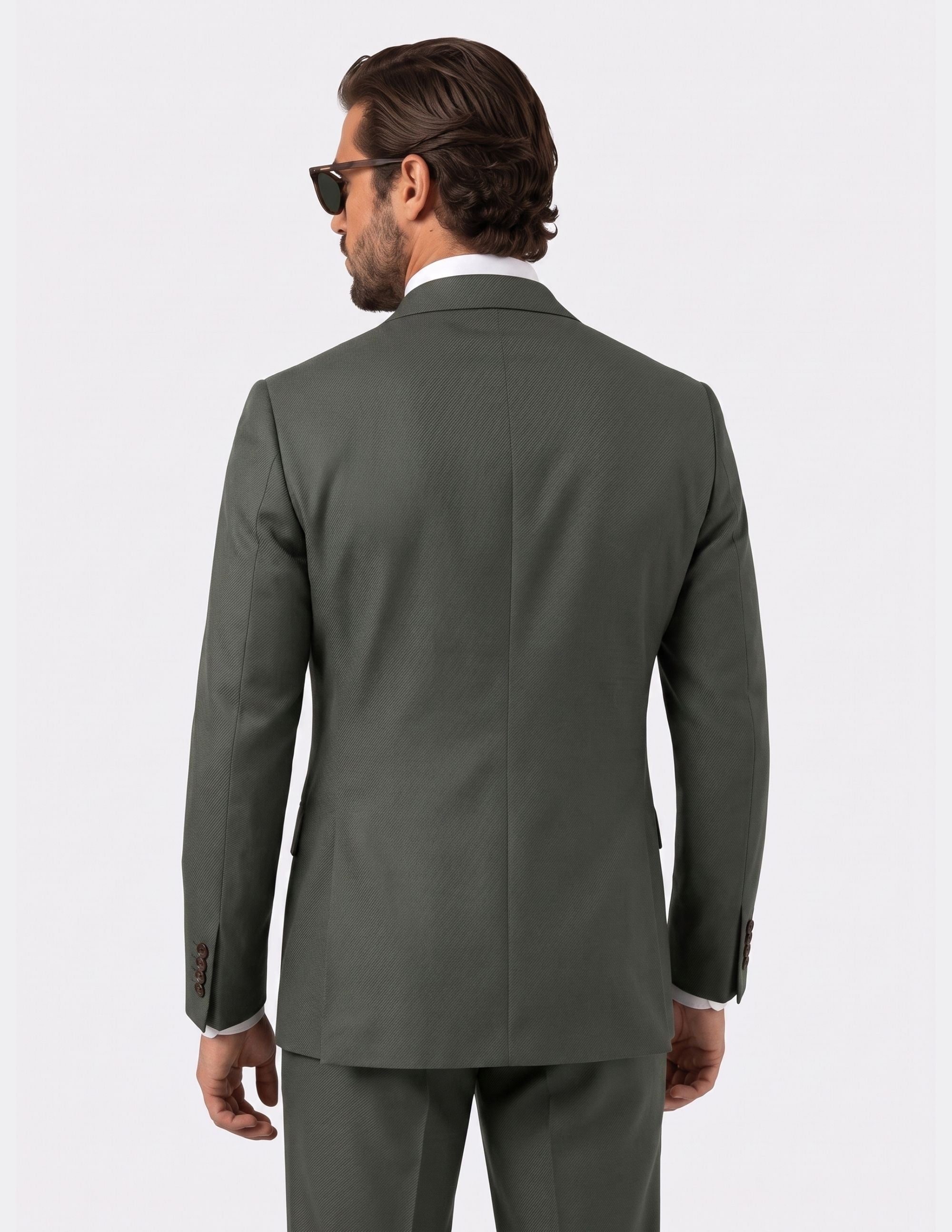 The Le Réserve Double-Breasted Suit