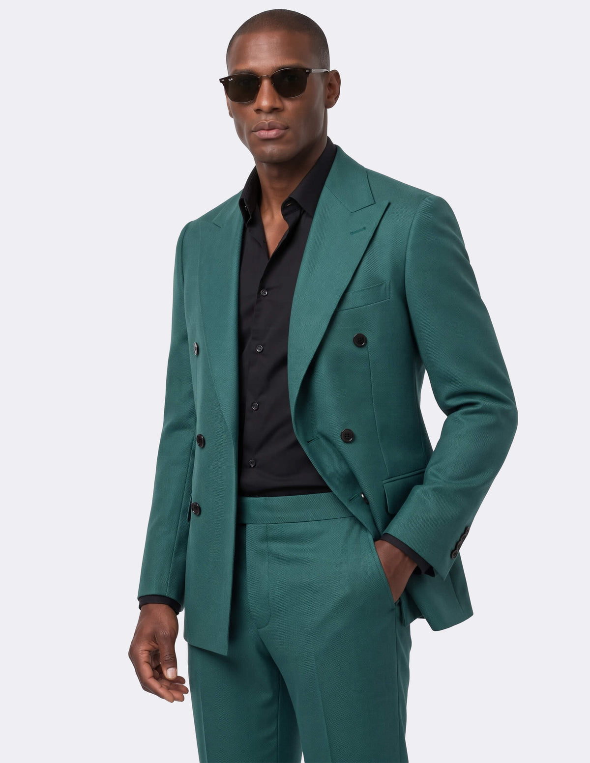 The Étienne Double-Breasted Suit
