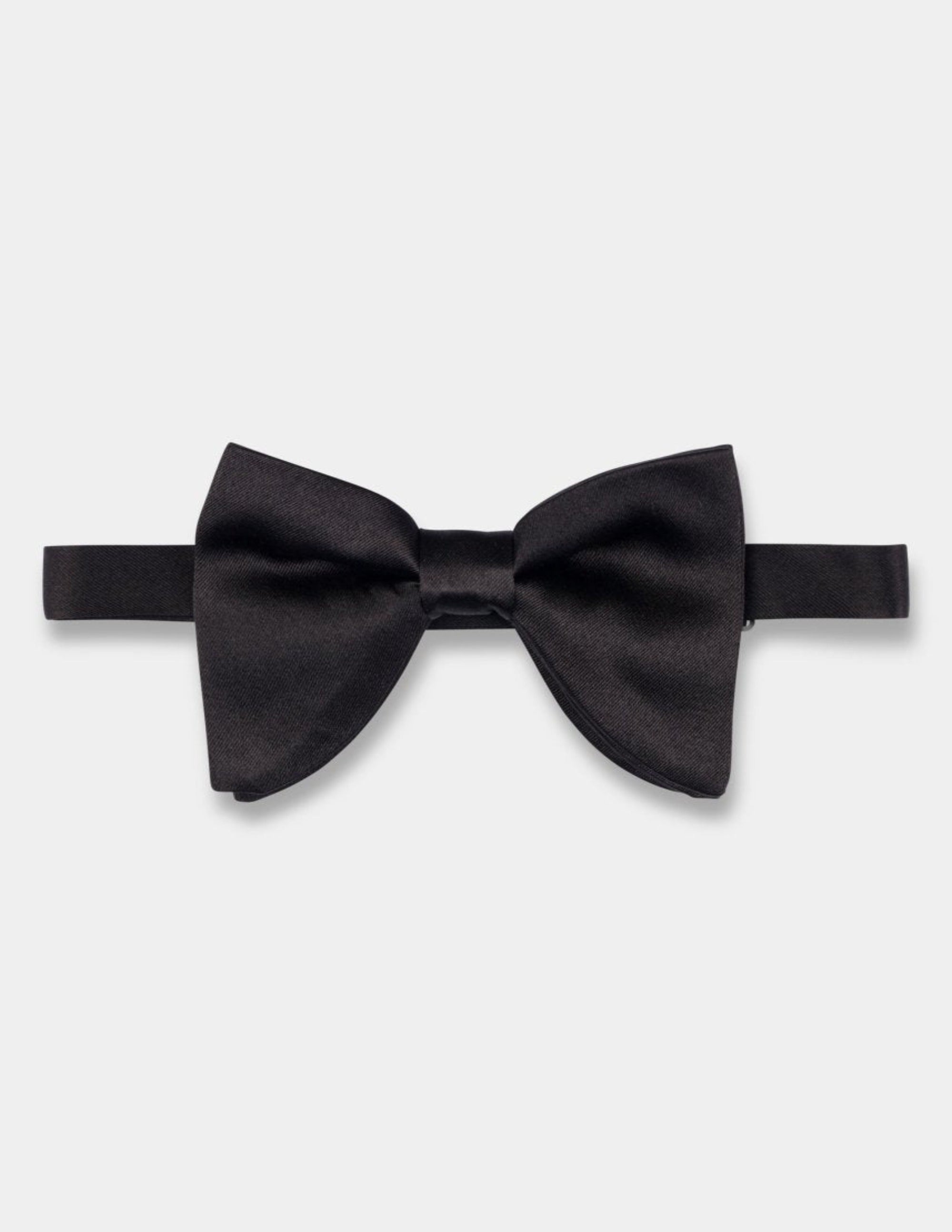 Black Medium Silk Bow Tie - Samir Bachkami